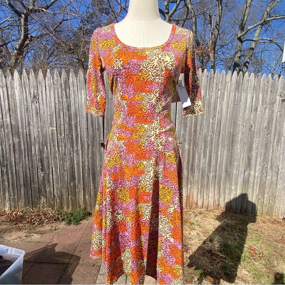 NWT NICOLE